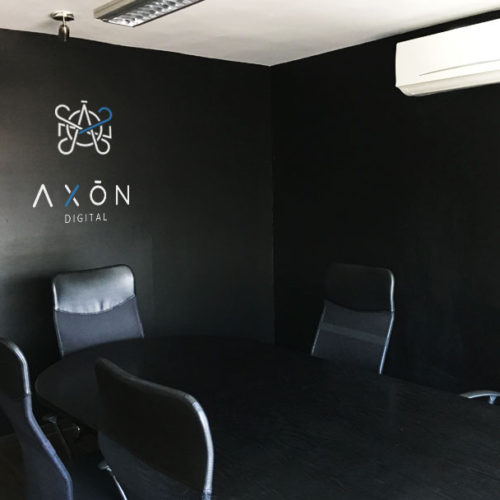 Sala de Juntas Agencia de Marketing Digital Axon