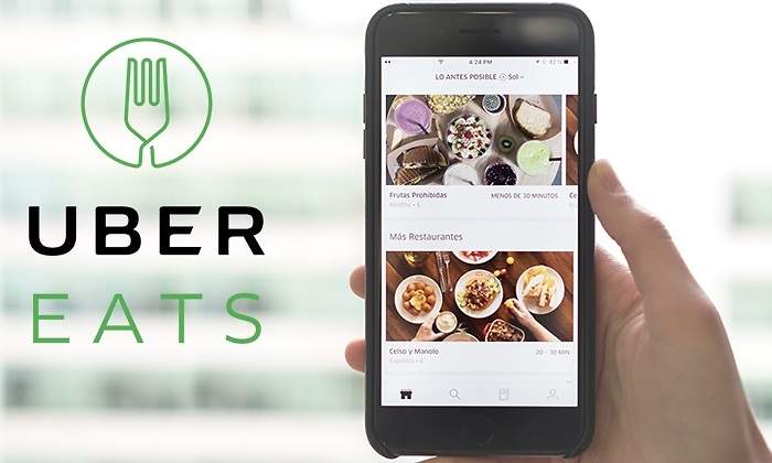 Teléfono con Uber Eats