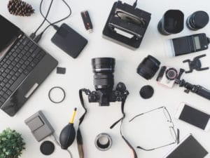 imagen de camara y equipo para fotografia profesional